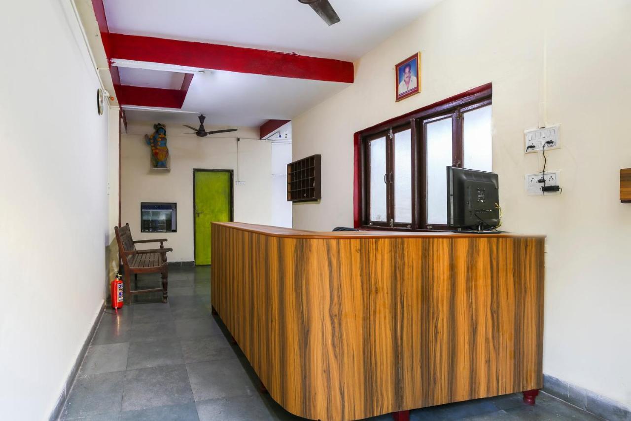 דמאן Spot On 67211 Hotel Gokul מראה חיצוני תמונה